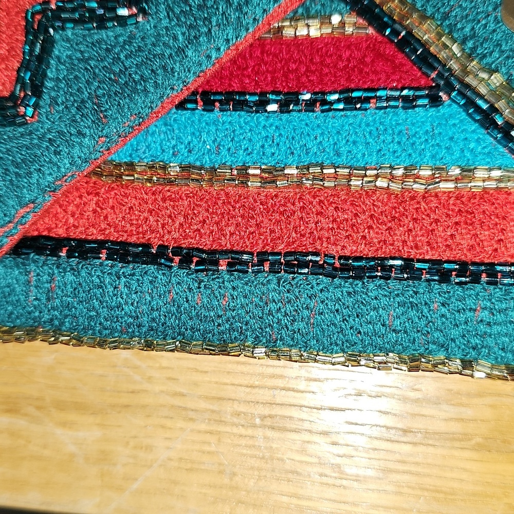 Handcrafted Beaded Purse - Picture 3 of 6
